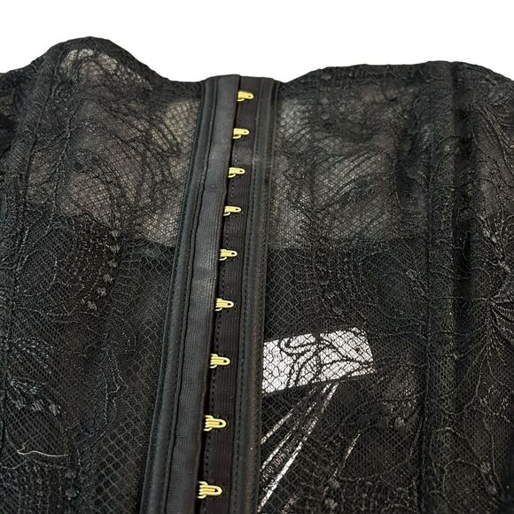 Victoria’s Secret‎ Size M Strapless Corset Tank Top Black Lace Mesh Crop New - Picture 4 of 8